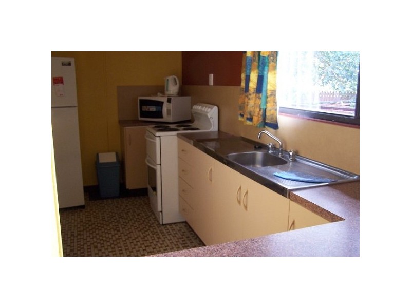 37 Phillipson Road MILLCHESTER, Charters Towers QLD 4820