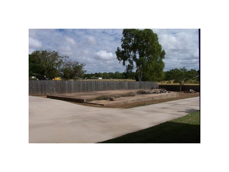 37 Phillipson Road MILLCHESTER, Charters Towers QLD 4820