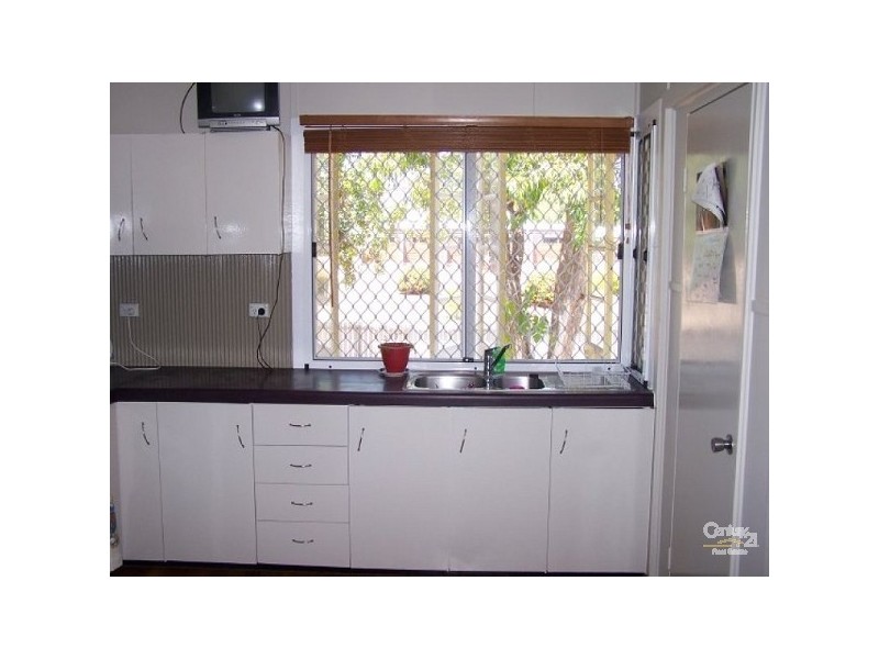 97 Hackett Terrace RICHMOND HILL, Charters Towers QLD 4820