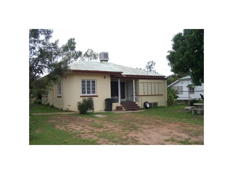 12 Mexican Street LISSNER, Charters Towers QLD 4820