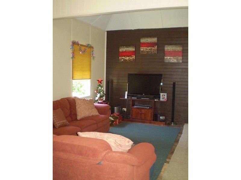 63 Racecourse Road, Charters Towers QLD 4820