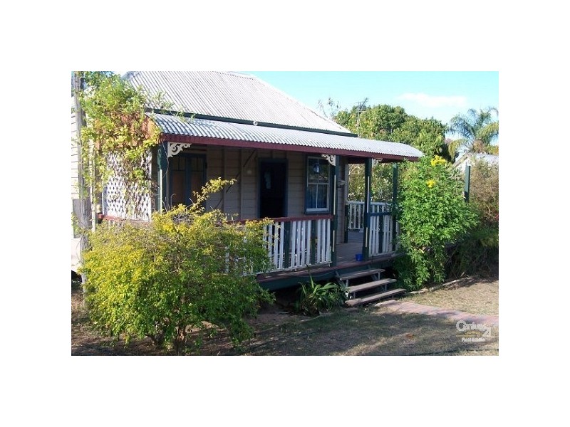 13 Melville Street LISSNER, Charters Towers QLD 4820
