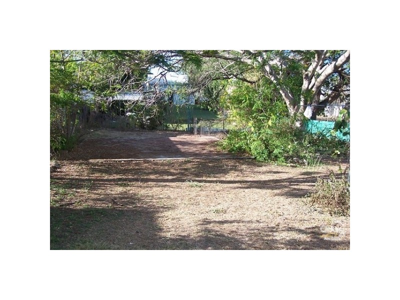 13 Melville Street LISSNER, Charters Towers QLD 4820