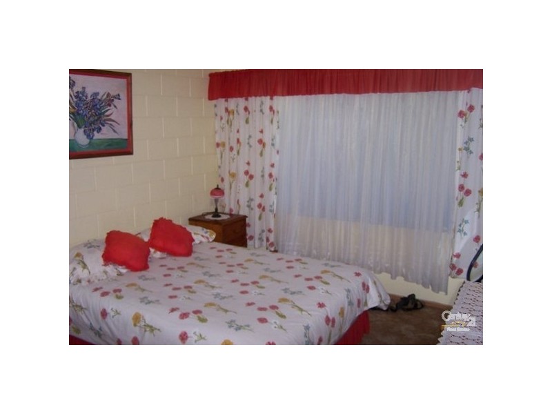 U 16, 30 Hackett Terrace RICHMOND HILL, Charters Towers QLD 4820