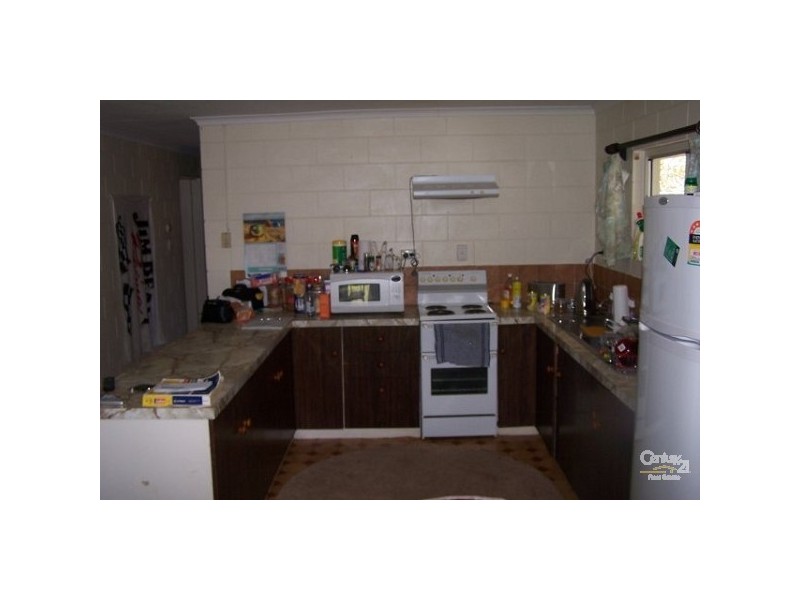 24 Aplin Street QUEENTON, Charters Towers QLD 4820