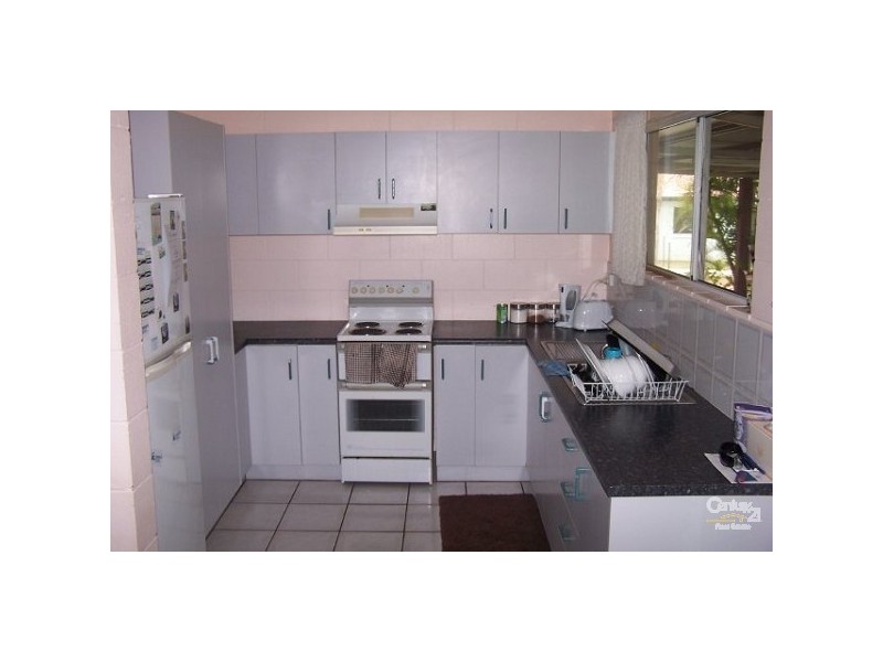 5 Hope Street QUEENTON, Charters Towers QLD 4820