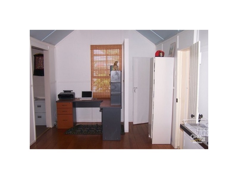 96 Hackett Terrace RICHMOND HILL, Charters Towers QLD 4820