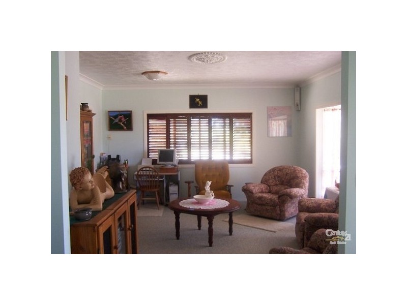 26 Bellevue Street  Richmond Hill, Charters Towers QLD 4820