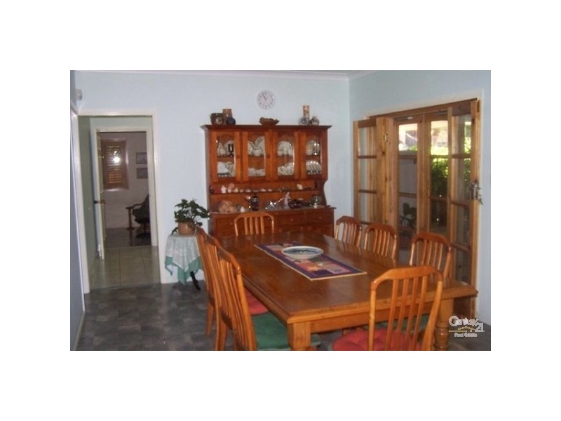 26 Bellevue Street  Richmond Hill, Charters Towers QLD 4820