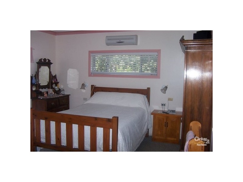 26 Bellevue Street  Richmond Hill, Charters Towers QLD 4820