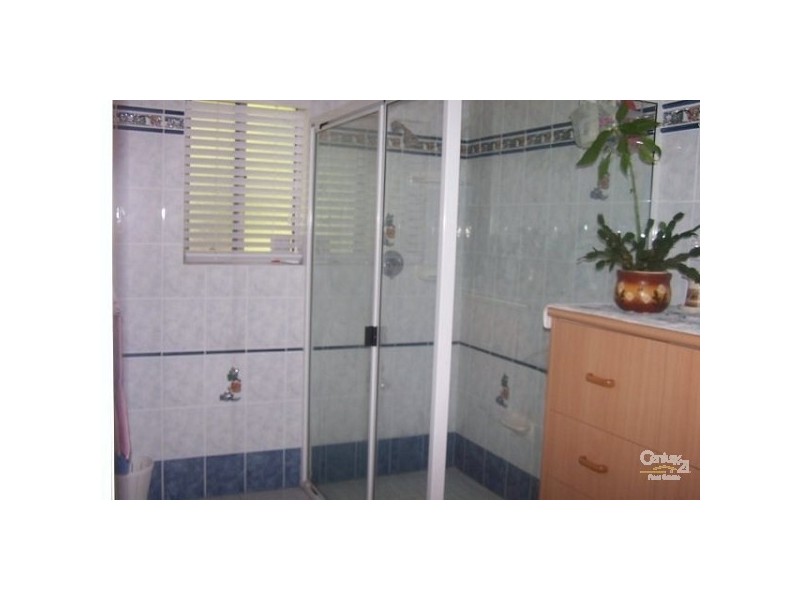 26 Bellevue Street  Richmond Hill, Charters Towers QLD 4820