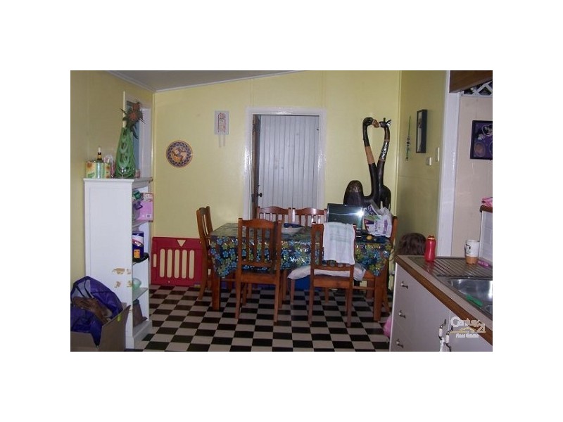 37 Baker Street RICHMOND HILL, Charters Towers QLD 4820