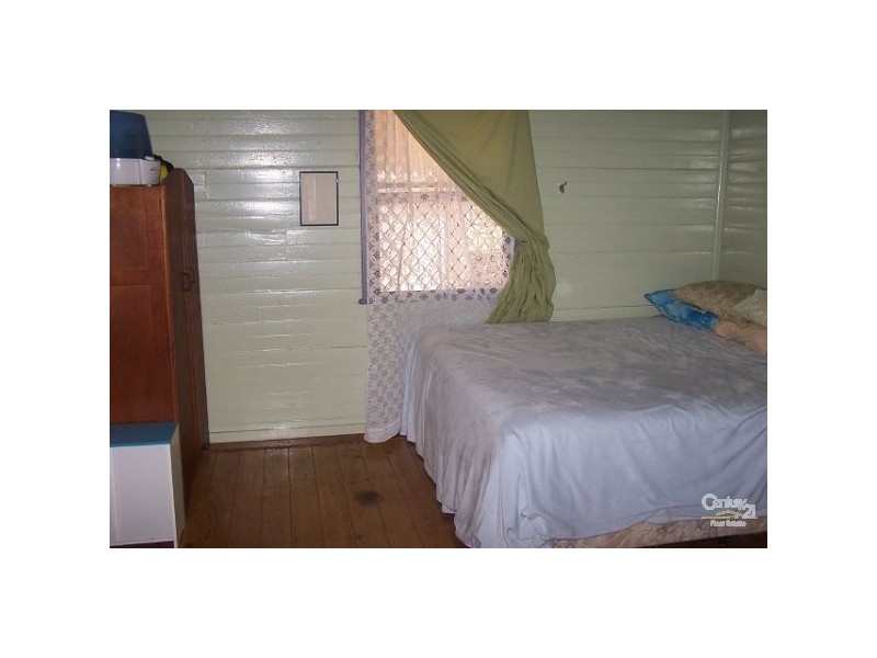 37 Baker Street RICHMOND HILL, Charters Towers QLD 4820