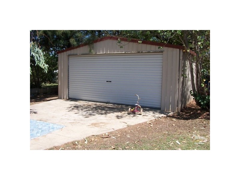37 Baker Street RICHMOND HILL, Charters Towers QLD 4820