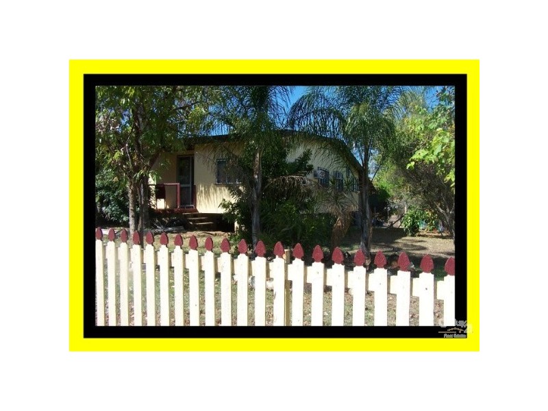 11 Armstrong Road, Charters Towers QLD 4820