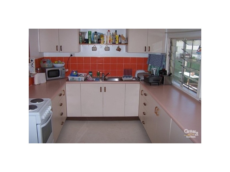 11 Armstrong Road, Charters Towers QLD 4820