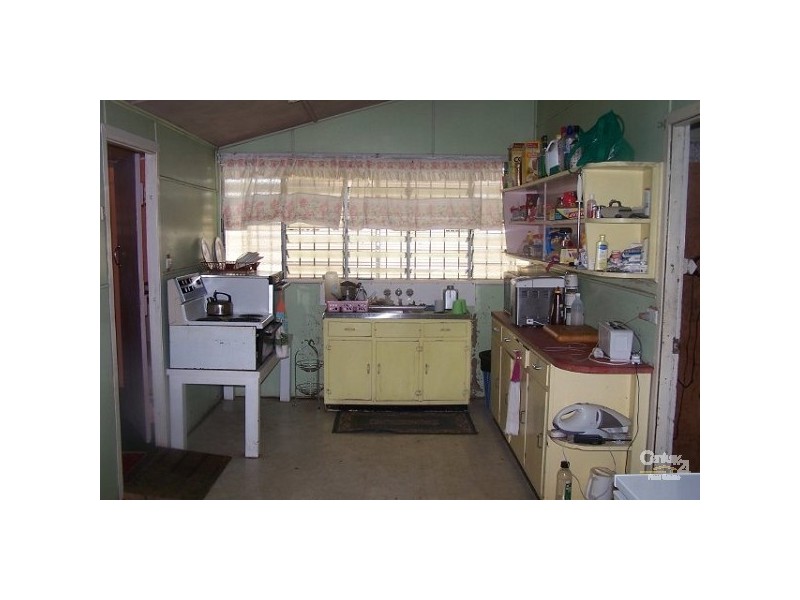82 Hodgkinson Street, Queenton, Charters Towers QLD 4820
