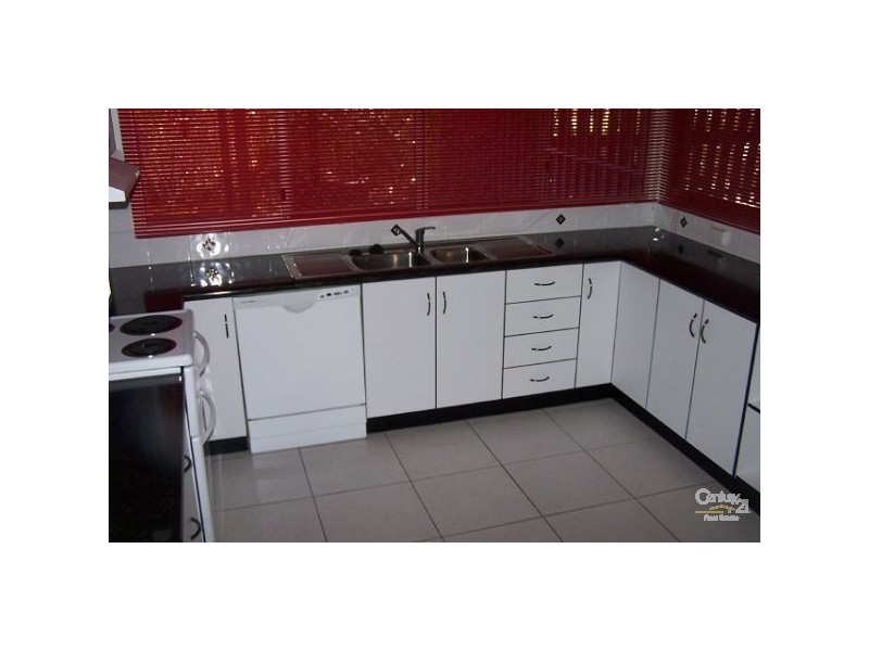 38 Hackett Tce, Charters Towers QLD 4820