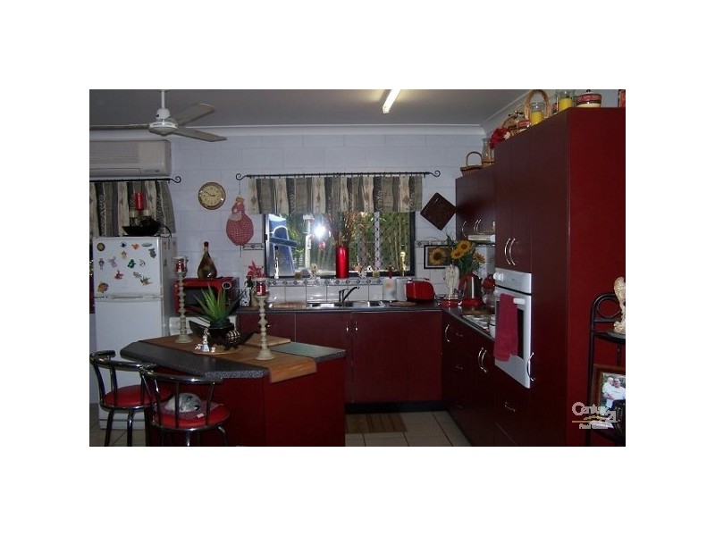 60 Anne Street, Charters Towers QLD 4820