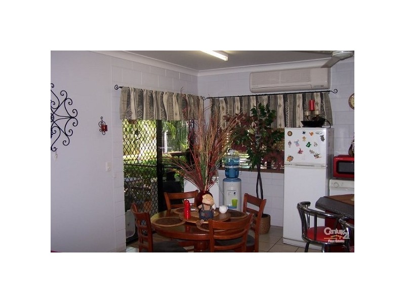 60 Anne Street, Charters Towers QLD 4820