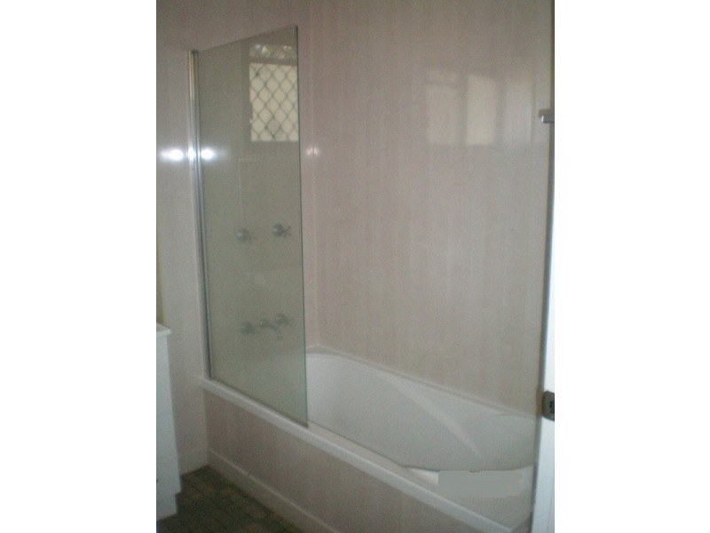 11a Oliver Street, Charters Towers QLD 4820