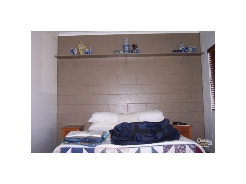 20 New Queen Road, Charters Towers QLD 4820