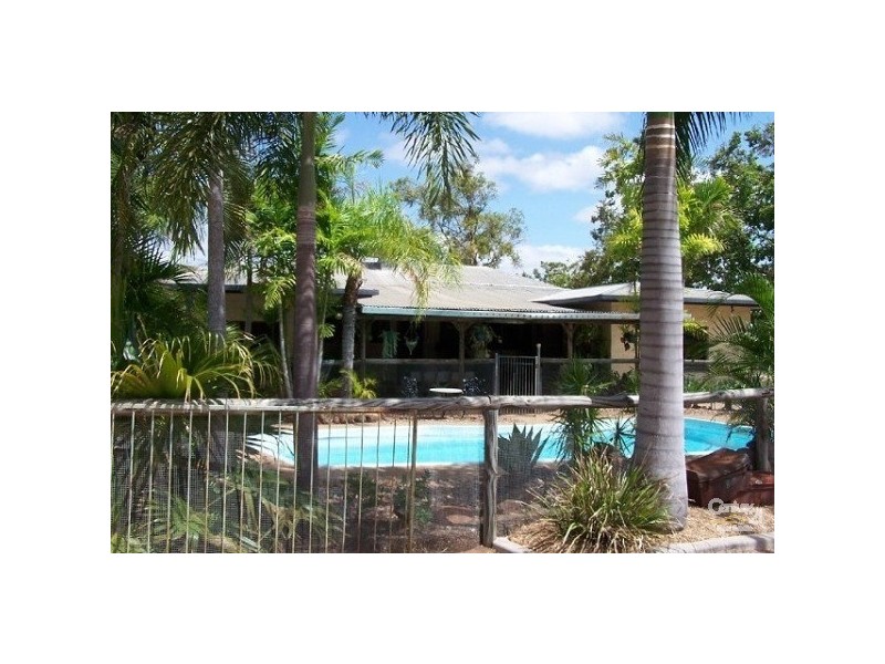 20 New Queen Road, Charters Towers QLD 4820