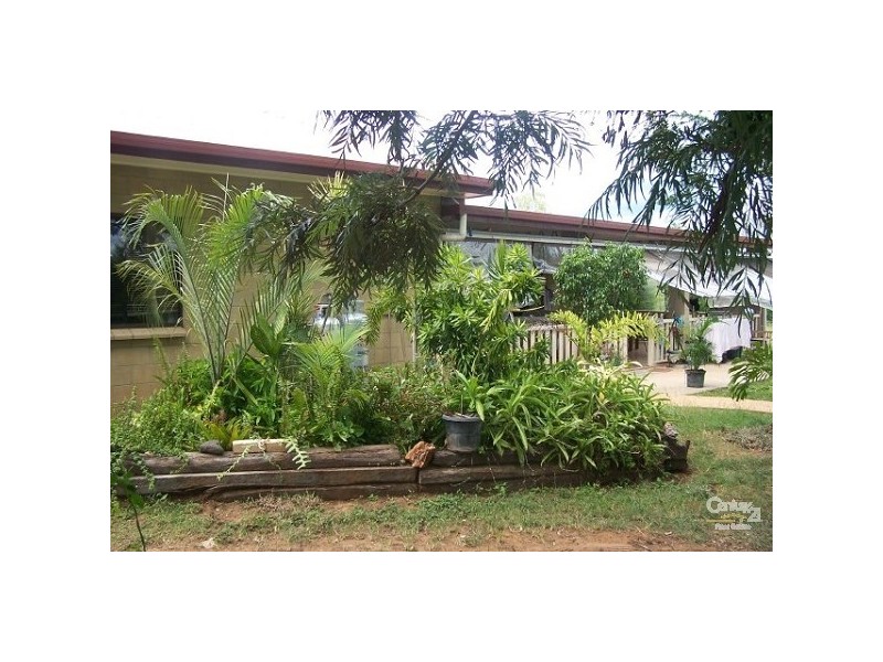 15 Haldane Street, Charters Towers QLD 4820