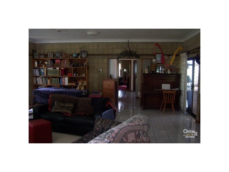 15 Haldane Street, Charters Towers QLD 4820