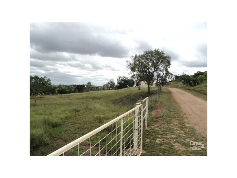 30 Range Road, Charters Towers QLD 4820
