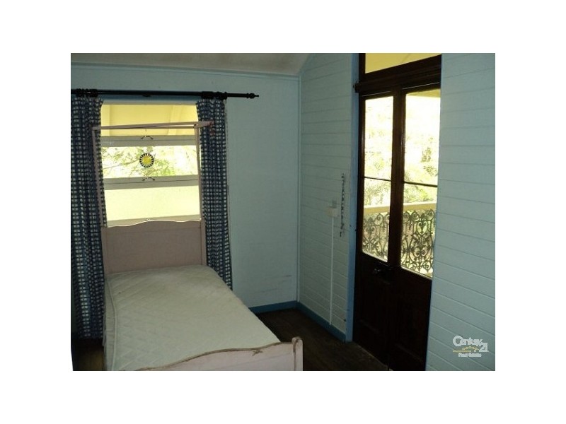 35 Plant Street, Charters Towers QLD 4820