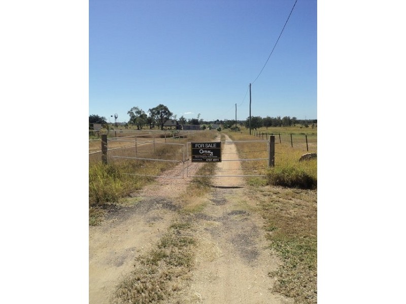 211 Bluff Road, Charters Towers QLD 4820