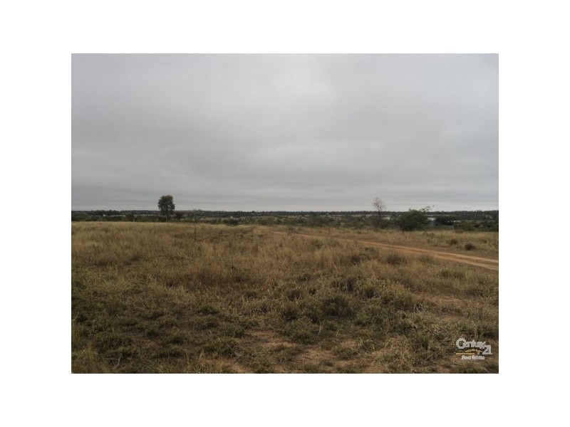 155 Aberdeen Rd, Charters Towers QLD 4820