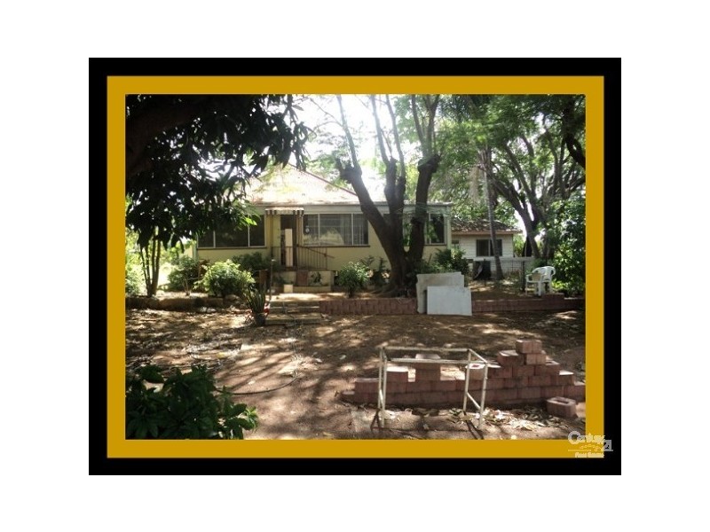 11 Dundee Lane, Charters Towers QLD 4820