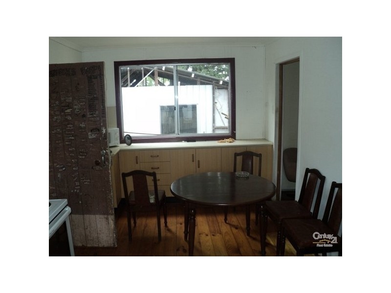 11 Dundee Lane, Charters Towers QLD 4820