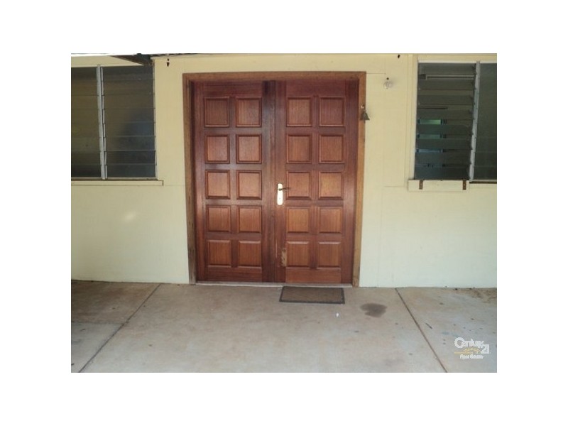 4 St Gabriels Close, Charters Towers QLD 4820