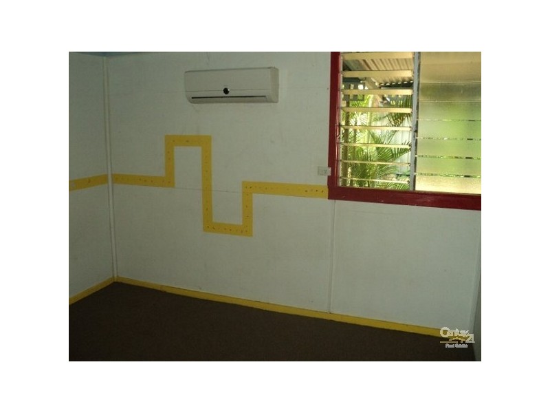 4 St Gabriels Close, Charters Towers QLD 4820