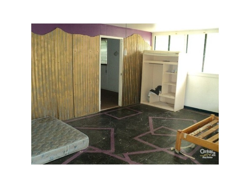 4 St Gabriels Close, Charters Towers QLD 4820