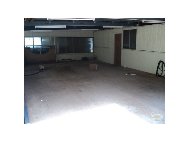 4 St Gabriels Close, Charters Towers QLD 4820