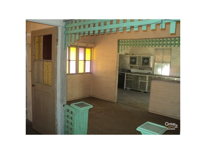 28 Park Street, Charters Towers QLD 4820