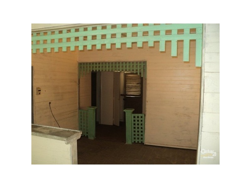 28 Park Street, Charters Towers QLD 4820
