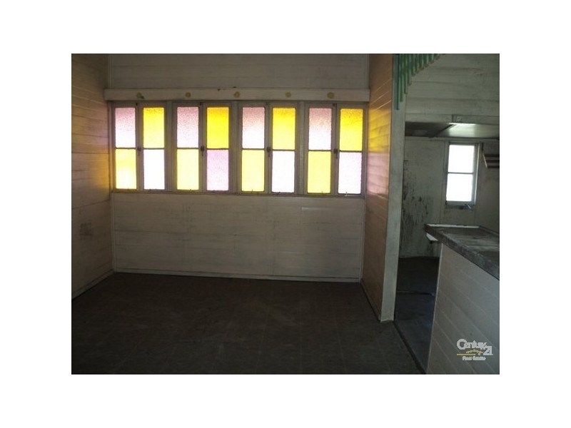 28 Park Street, Charters Towers QLD 4820