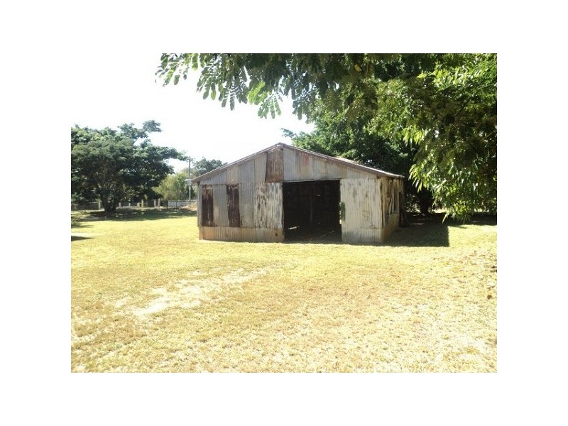 28 Park Street, Charters Towers QLD 4820