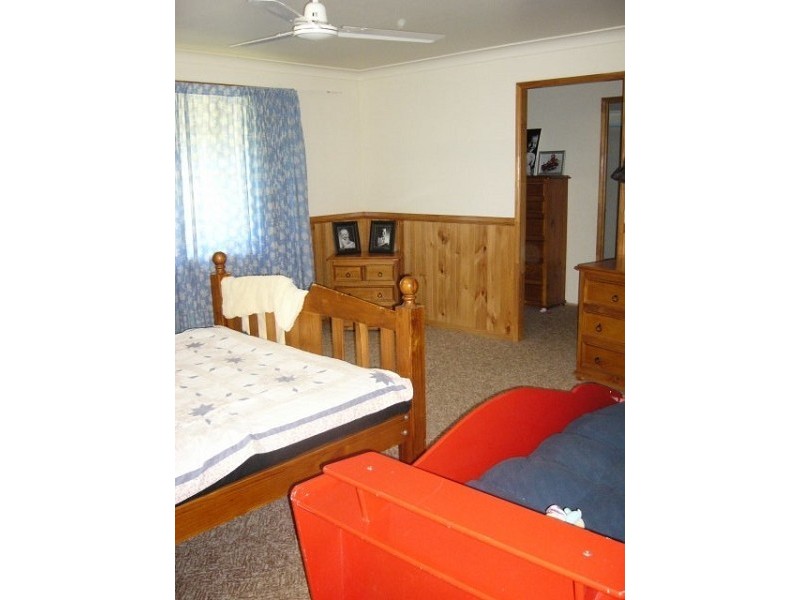 6 Moores Street, Charters Towers QLD 4820