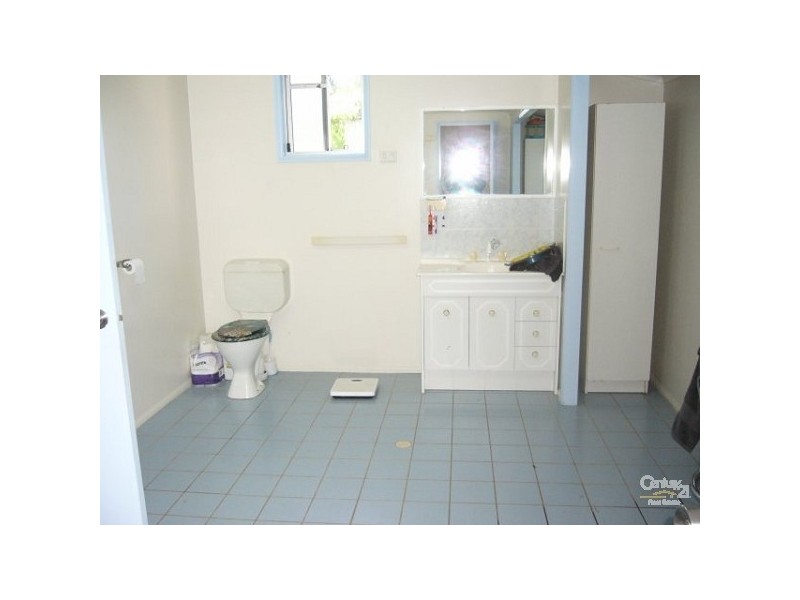 6 Moores Street, Charters Towers QLD 4820