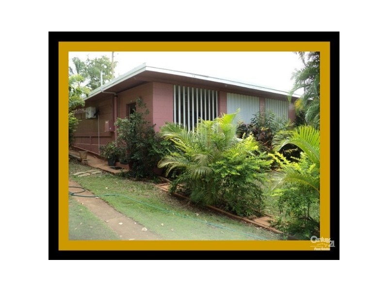 32 King Street, Charters Towers QLD 4820