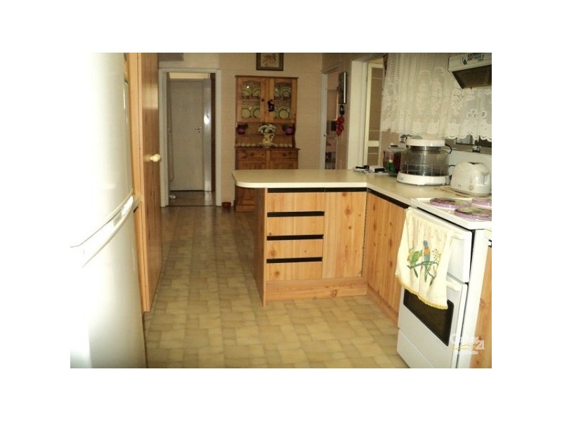 32 King Street, Charters Towers QLD 4820