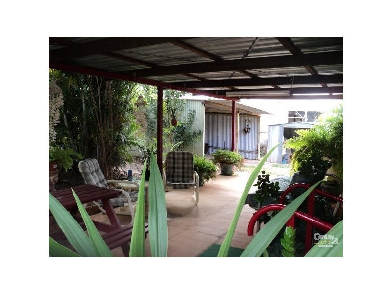 32 King Street, Charters Towers QLD 4820