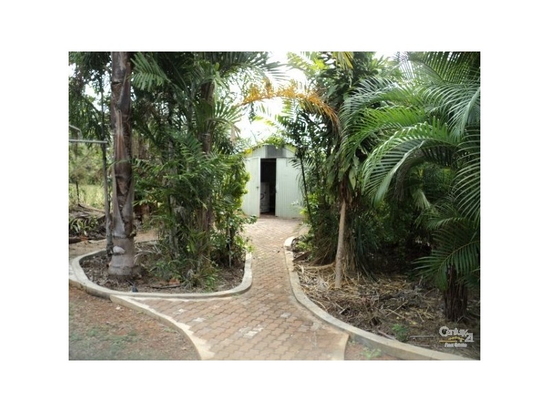 32 King Street, Charters Towers QLD 4820