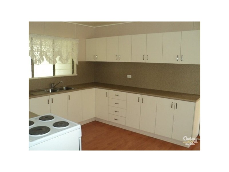 12 Bluff Rd, Charters Towers QLD 4820